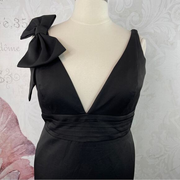 Mac Duggal Style 49454 size 16 NWOT Shoulder Bow - Picture 6 of 11